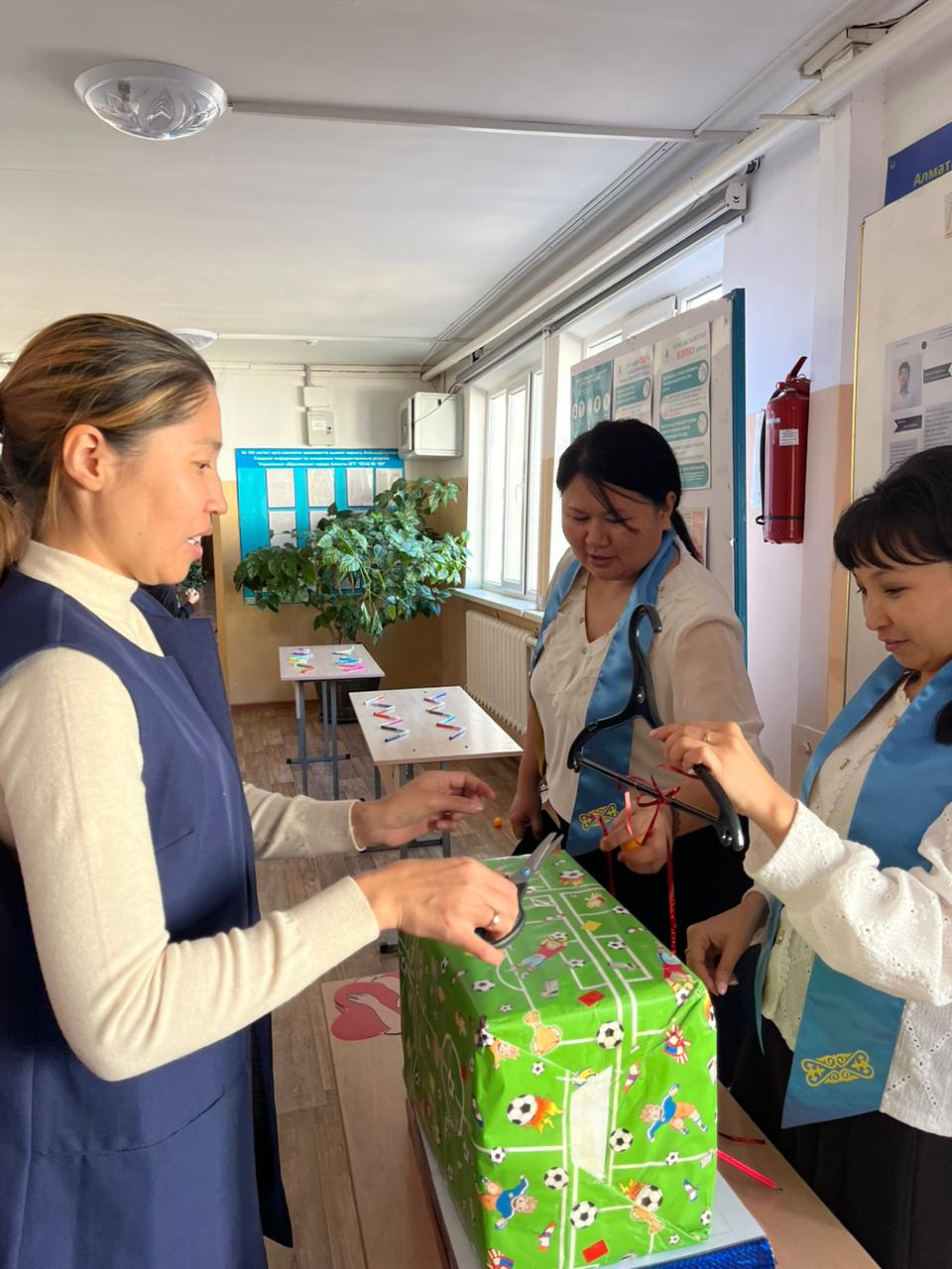 Бастауыш сынып апталығындағы көңілді үзілісі